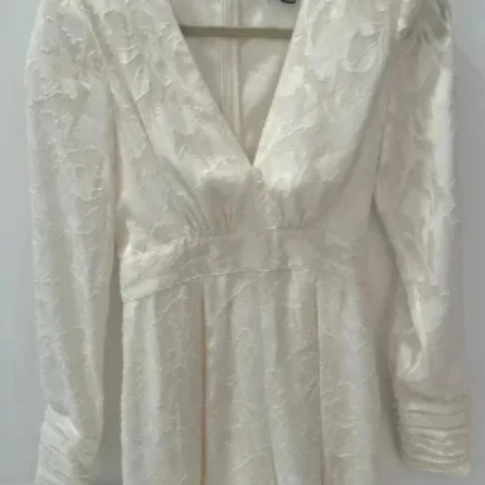 Alexis Floral Jumper in White- Size XS